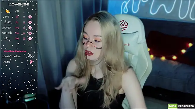 Snapshot of Bad_Girl009 chatting on 10-24-25, 02:35 Bad Girl009 online show from 10-24-25, 02:35