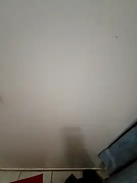 Reinacatchile online show from 12-17-24, 01:50