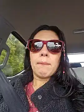 Reinacatchile online show from 02-02-25, 05:15