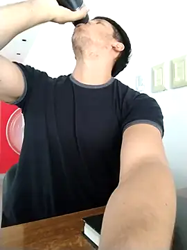 Snapshot of Jota_show chatting on 02-16-25, 04:32 Jota show online show from 02-16-25, 04:32