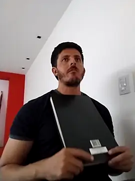 Snapshot of Jota_show chatting on 03-15-25, 09:49 Jota show online show from 03-15-25, 09:49