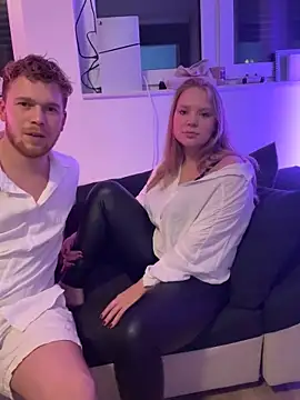 Snapshot of NickyGold_Official chatting on 01-07-25, 09:14 NickyGold Official online show from 01-07-25, 09:14