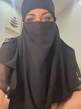 Snapshot of Amberonee31 chatting on 02-09-25, 09:49 Amberonee31 online show from 02-09-25, 09:49