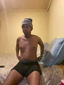 Snapshot of Babeyfacee chatting on 02-24-26, 11:36 Babeyfacee online show from 02-24-26, 11:36