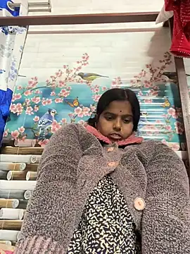 Snapshot of Beauty-queen chatting on 01-09-25, 01:02 Beauty-queen online show from 01-09-25, 01:02