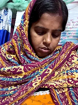 Beauty-queen online show from 11-16-25, 02:11