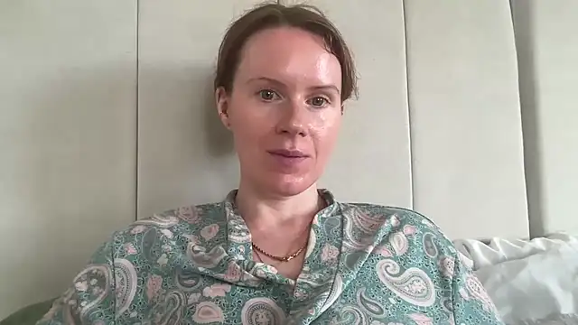 redheadrosie69 online show from 09-10-25, 09:09