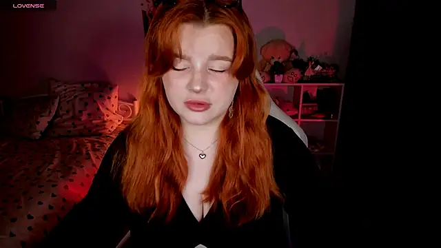  Lisa x online show from 10-11-25, 02:48