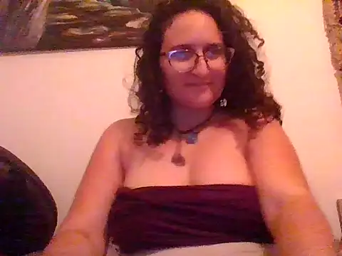 juicyrubies online show from 01-01-25, 12:11