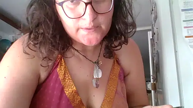 juicyrubies online show from 10-05-25, 10:02