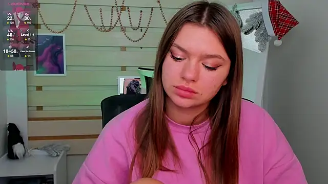 Josephine Kiss online show from 12-15-24, 11:23