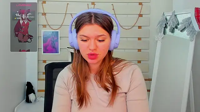 Josephine Kiss online show from 01-02-25, 06:01