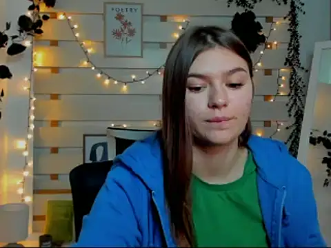 Snapshot of Josephine_Kiss chatting on 02-23-26, 12:46 Josephine Kiss online show from 02-23-26, 12:46