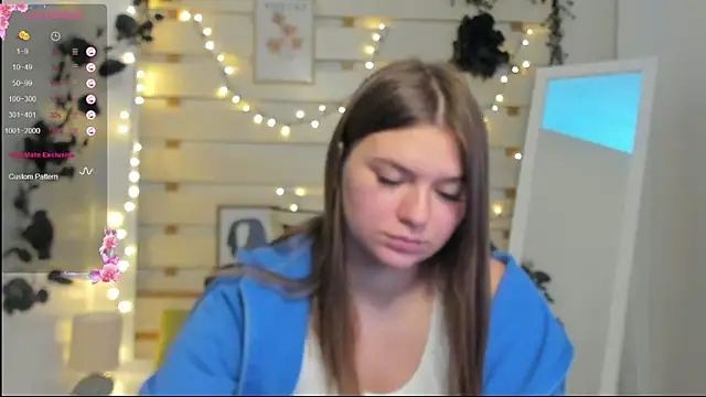 Snapshot of Josephine_Kiss chatting on 03-11-26, 01:39 Josephine Kiss online show from 03-11-26, 01:39