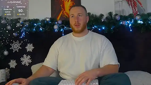 Snapshot of RoddyStill chatting on 12-27-24, 07:51 RoddyStill online show from 12-27-24, 07:51