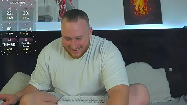 Snapshot of RoddyStill chatting on 01-07-25, 07:42 RoddyStill online show from 01-07-25, 07:42