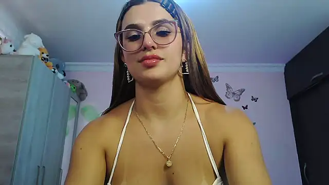 Snapshot of caroline_jonson chatting on 11-05-25, 07:36 caroline jonson online show from 11-05-25, 07:36