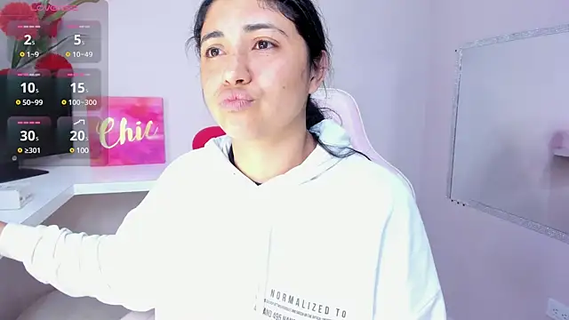 Snapshot of Danna_777_ chatting on 12-10-24, 07:16 Danna 777  online show from 12-10-24, 07:16