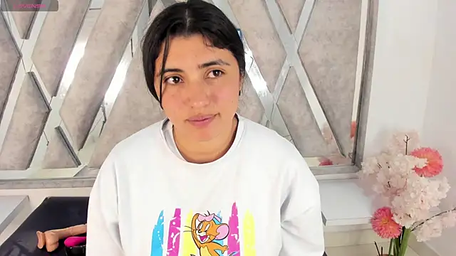 Snapshot of Danna_777_ chatting on 01-31-25, 05:30 Danna 777  online show from 01-31-25, 05:30