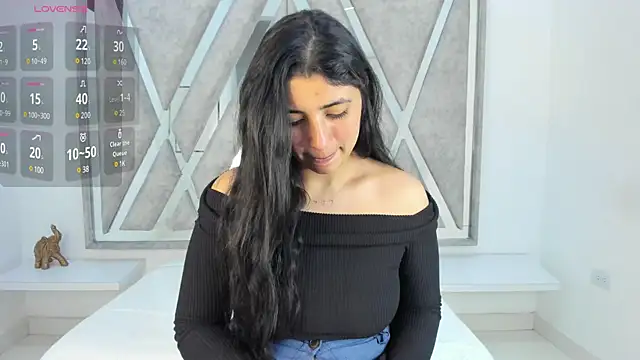 Snapshot of Danna_777_ chatting on 03-21-25, 12:18 Danna 777  online show from 03-21-25, 12:18