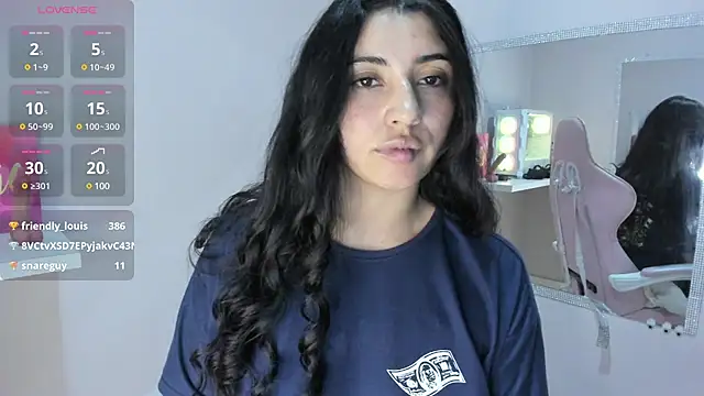 Snapshot of Danna_777_ chatting on 03-22-25, 11:31 Danna 777  online show from 03-22-25, 11:31