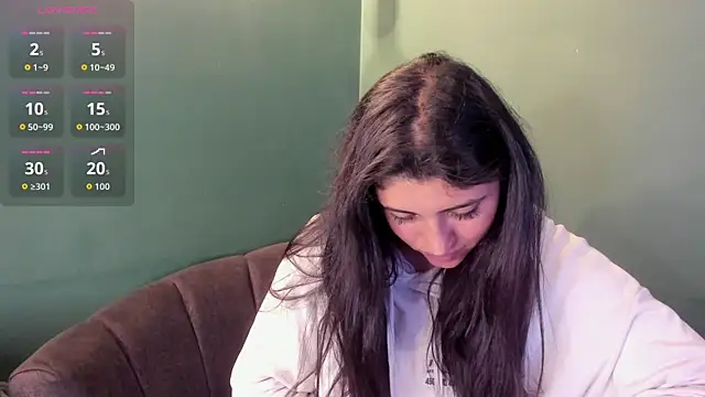 Snapshot of Danna_777_ chatting on 10-24-25, 04:53 Danna 777  online show from 10-24-25, 04:53