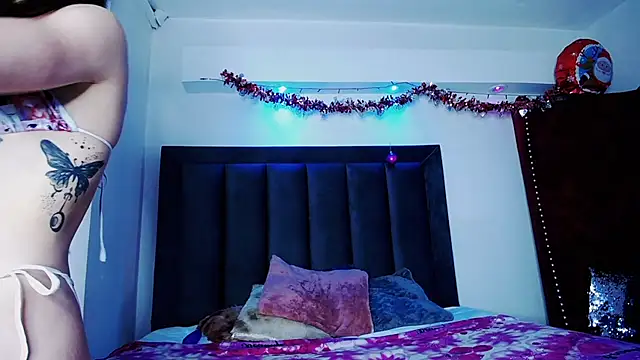 Tifanny Sweett online show from 12-29-24, 10:47