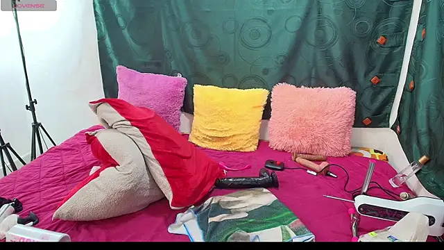 CrazyDirty Barbarian online show from 10-25-25, 11:43