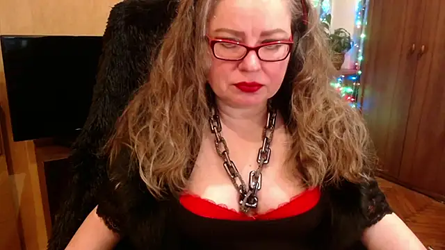 Miss Tress online show from 12-01-24, 05:13