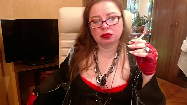 Miss Tress online show from 03-23-25, 04:16
