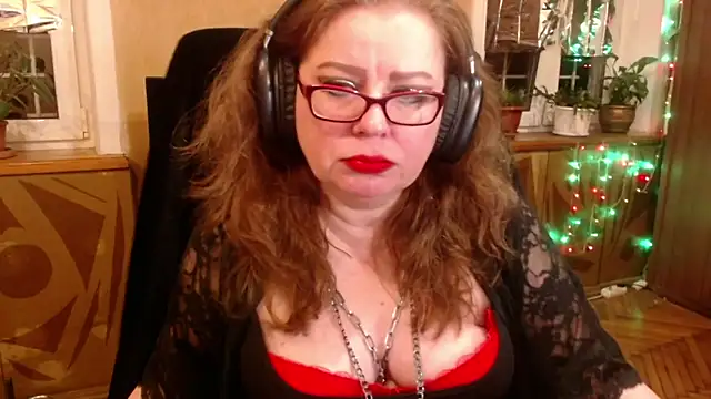 Miss Tress online show from 09-28-25, 10:04