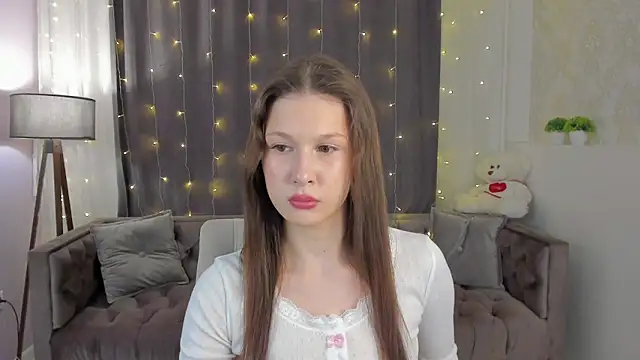 Cute  Alicia online show from 02-20-25, 12:30