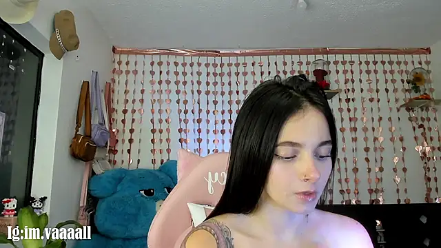 lucyy tay online show from 09-10-25, 09:59