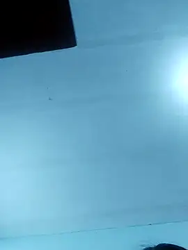 Lanyingxin18 online show from 09-25-25, 02:04