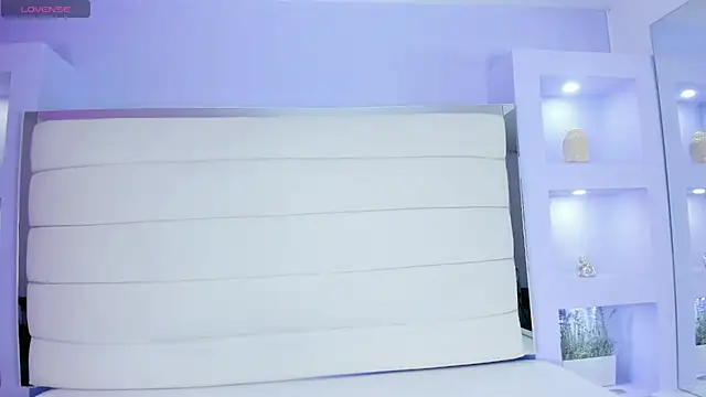 Snapshot of JessyEvans chatting on 02-11-25, 07:38 JessyEvans online show from 02-11-25, 07:38