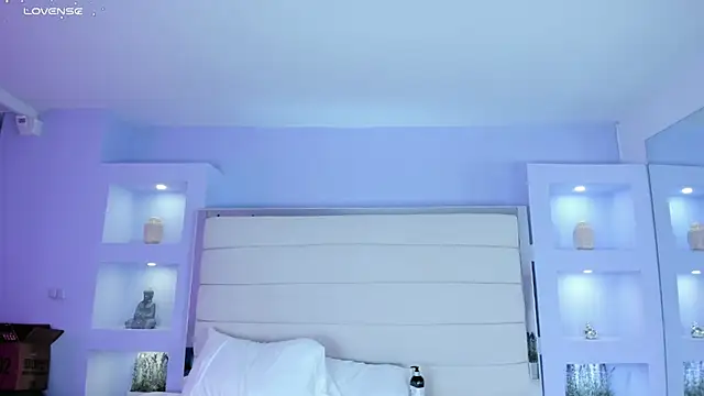 Snapshot of JessyEvans chatting on 02-20-25, 02:18 JessyEvans online show from 02-20-25, 02:18