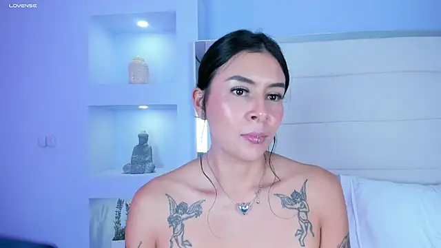 Snapshot of JessyEvans chatting on 03-05-25, 01:52 JessyEvans online show from 03-05-25, 01:52