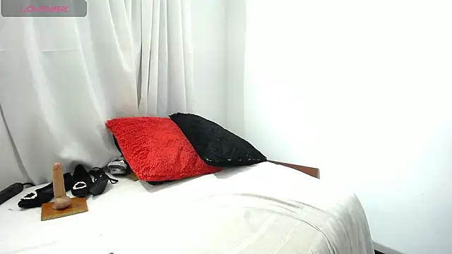 shayla 10 online show from 07-25-26, 10:24