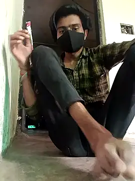 Snapshot of Yasha_14C_Creator chatting on 10-07-25, 09:28 Yasha 14C Creator online show from 10-07-25, 09:28