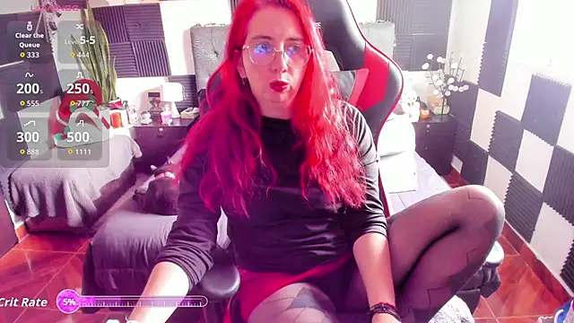 Snapshot of Ursula_fire chatting on 12-16-25, 08:25 Ursula fire online show from 12-16-25, 08:25