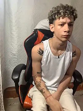 mateodeamjo online show from 12-18-24, 01:02