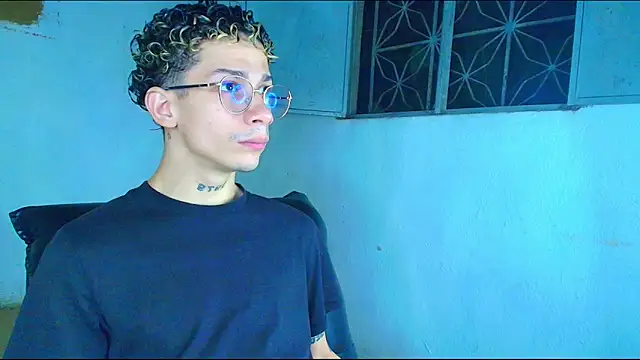 Snapshot of mateodeamjo chatting on 01-08-26, 11:29 mateodeamjo online show from 01-08-26, 11:29