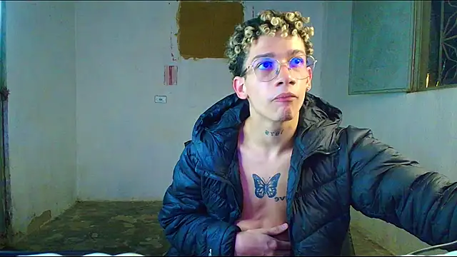 Snapshot of mateodeamjo chatting on 01-16-26, 07:12 mateodeamjo online show from 01-16-26, 07:12