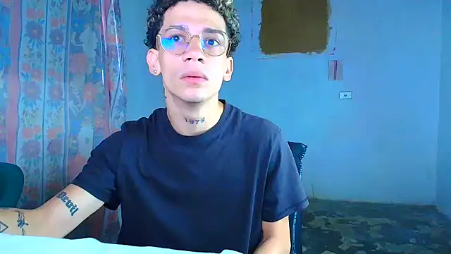 Snapshot of mateodeamjo chatting on 02-03-26, 01:16 mateodeamjo online show from 02-03-26, 01:16