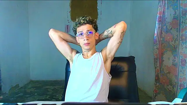 Snapshot of mateodeamjo chatting on 02-04-26, 01:50 mateodeamjo online show from 02-04-26, 01:50