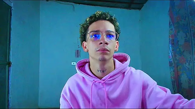 Snapshot of mateodeamjo chatting on 02-06-26, 12:19 mateodeamjo online show from 02-06-26, 12:19