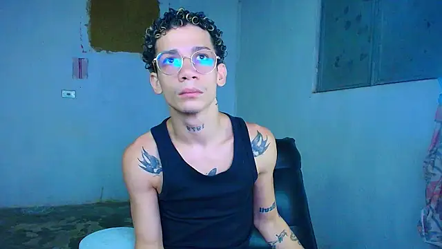 Snapshot of mateodeamjo chatting on 02-27-26, 01:16 mateodeamjo online show from 02-27-26, 01:16