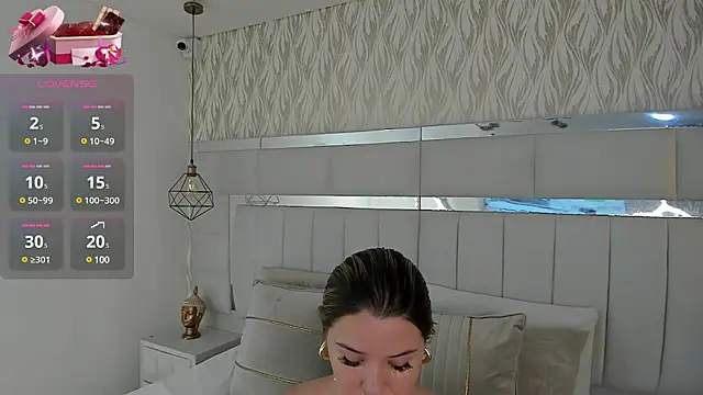 1m dalhia online show from 02-18-25, 08:03