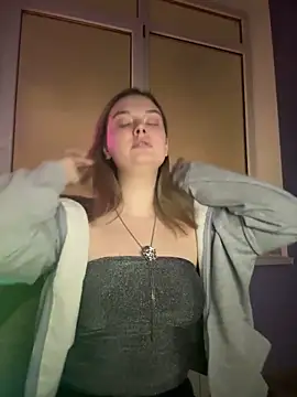 Snapshot of Jenice_lovely chatting on 01-12-25, 04:08 Jenice lovely online show from 01-12-25, 04:08