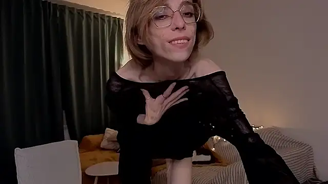 amber quell here online show from 02-12-26, 05:41